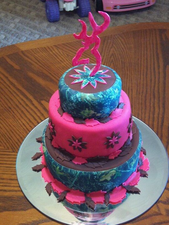 Country Girl Camo Birthday Cakes