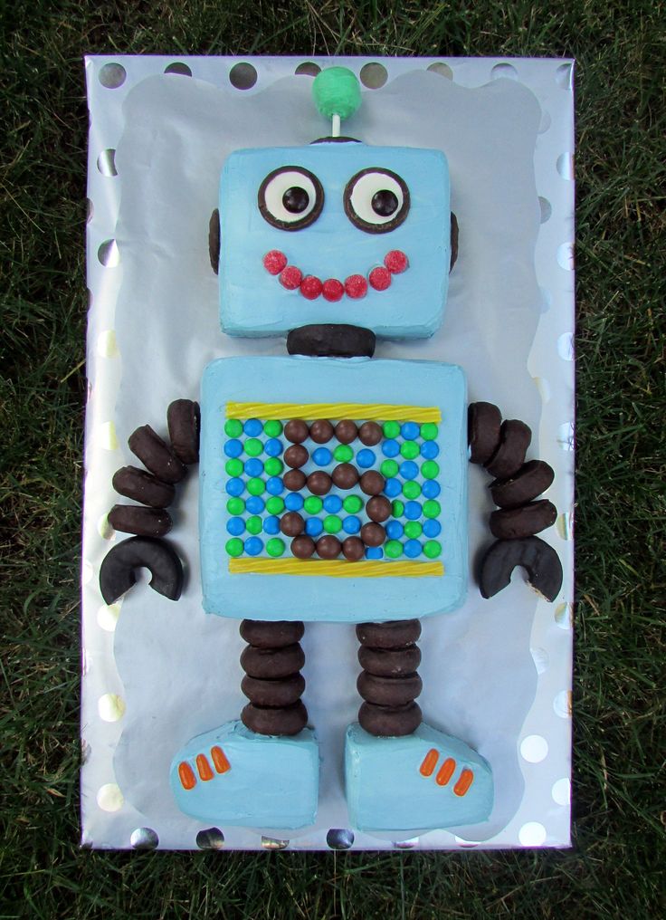 Easy Robot Birthday Cake