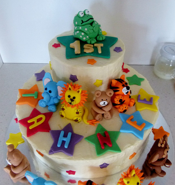 Fondant Jungle Animals Cake