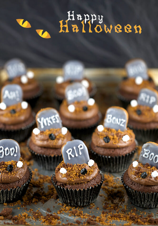 Graveyard Cupcakes Halloween Graveyard Cupcakes Halloween