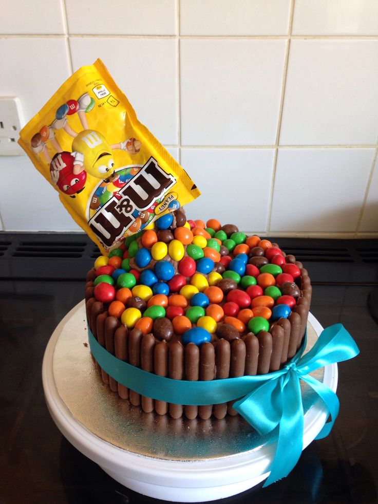 Gravity M and M Cake