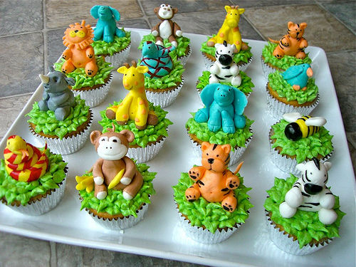 Jungle Animal Cupcakes