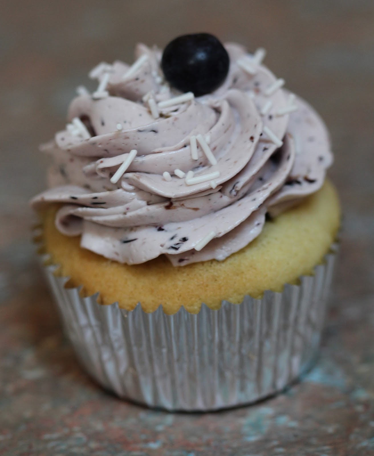 Lemon Blueberry Cupcakes with Buttercream Frosting