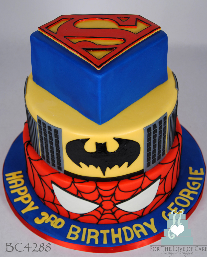 Marvel Super Heroes Cake