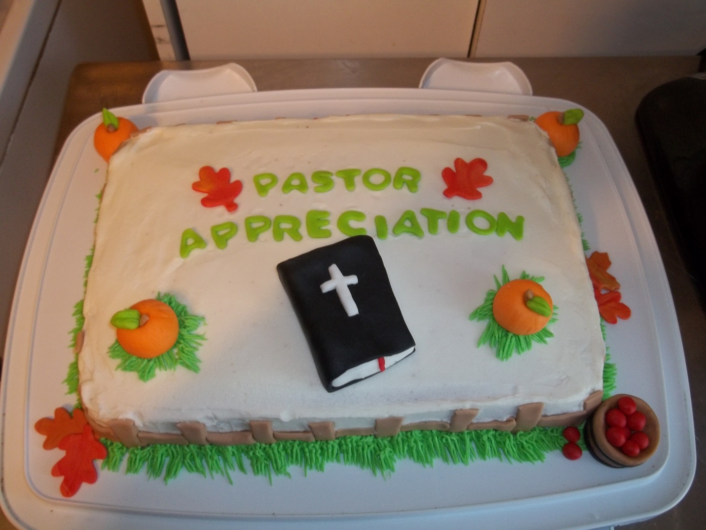 Pastor-Appreciation-Cake-Ideas