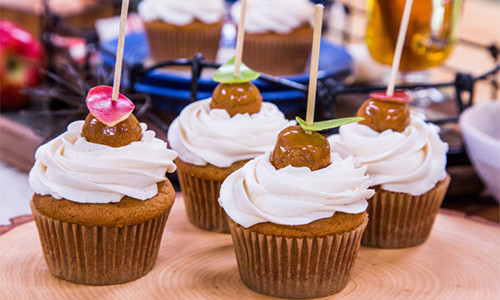Paula Deen Caramel Apple Cupcakes