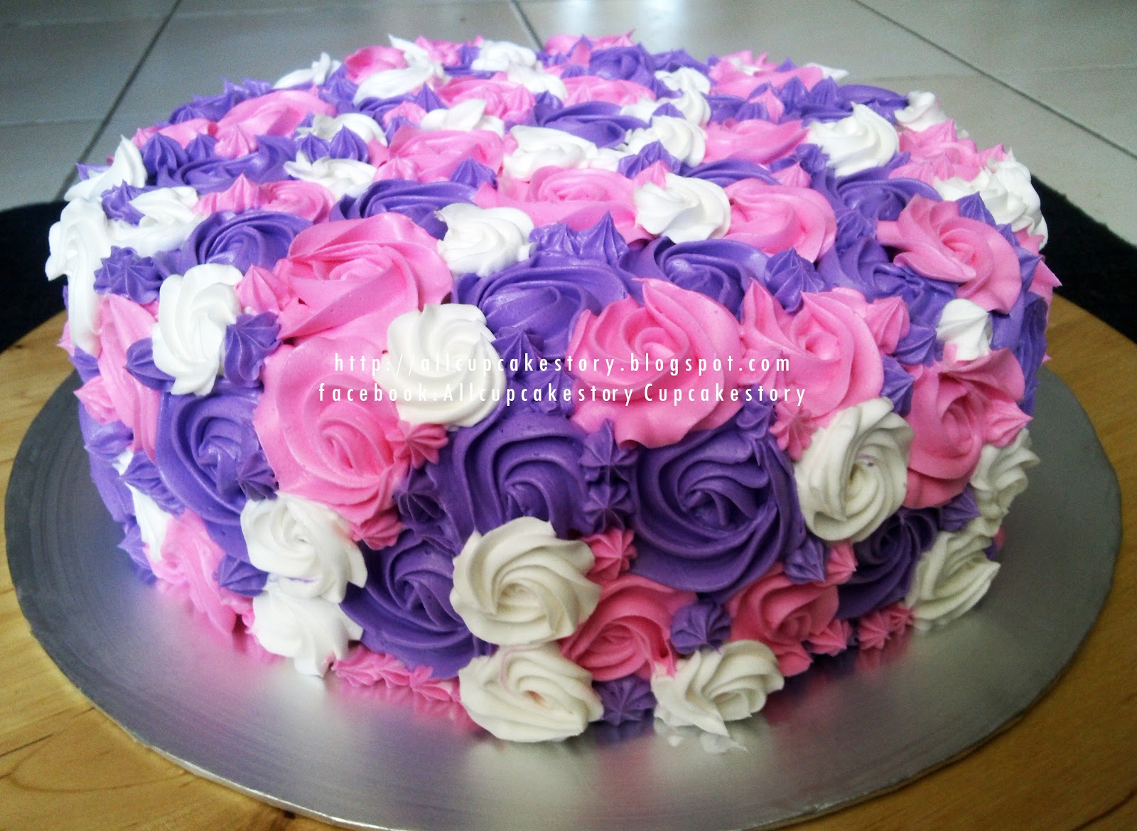 Pink and Purple Flower Cake