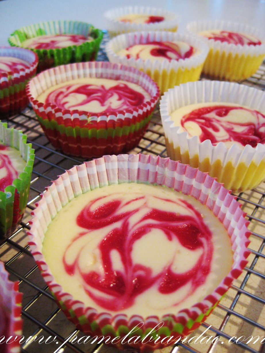 Raspberry Swirl Cheesecake Cupcakes Recipe