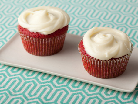 Red Velvet Cupcakes with Cream Cheese Frosting Recipe