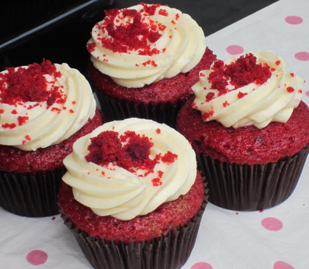 Red Velvet Cupcakes Red Velvet Cupcakes