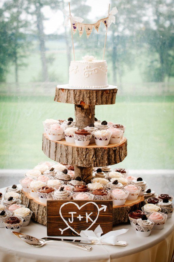Rustic Wedding Cake and Cupcake Ideas