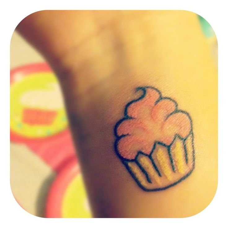 Simple Cupcake Tattoo