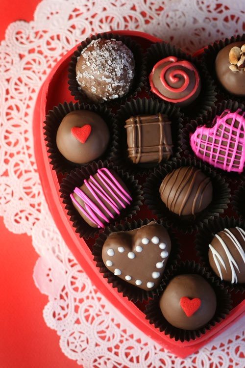 Valentine Chocolate Box Cake