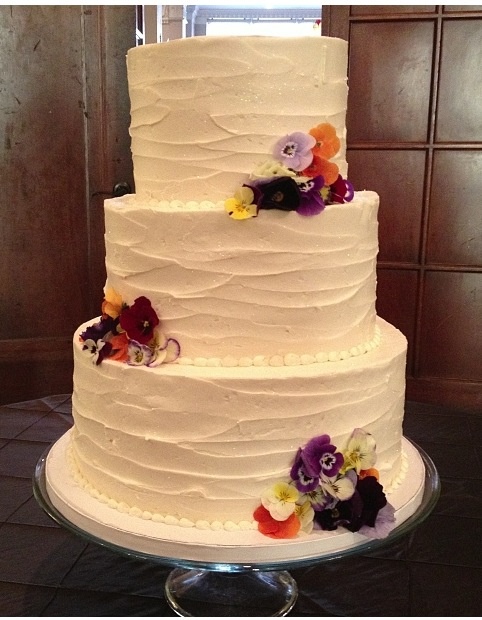 Vintage Buttercream Wedding Cake Vintage Buttercream Wedding Cake
