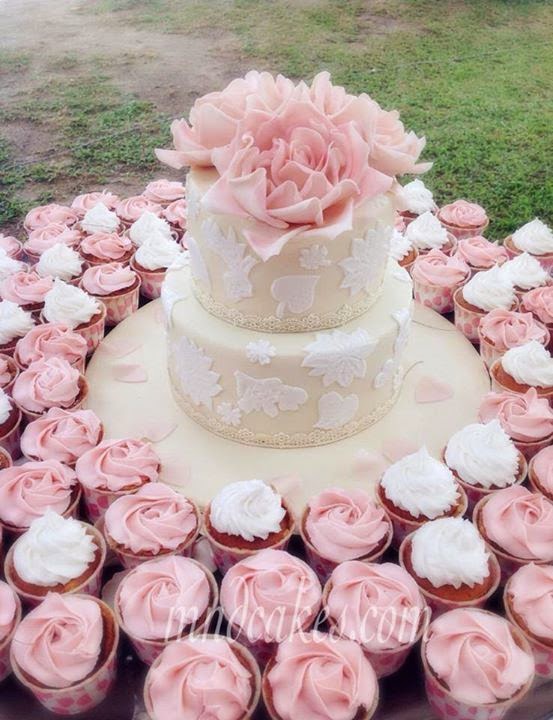 Wedding Cake with Cupcake Tier Wedding Cake with Cupcake Tier
