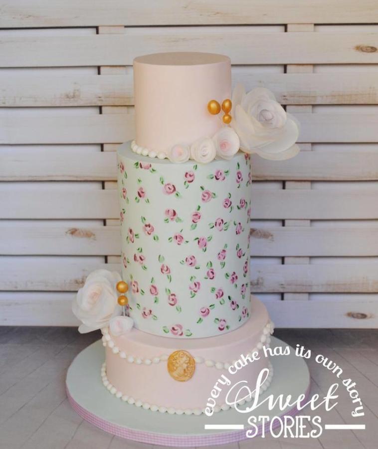 Wedding Cake with Wafer Paper Flower Wedding Cake with Wafer Paper Flower