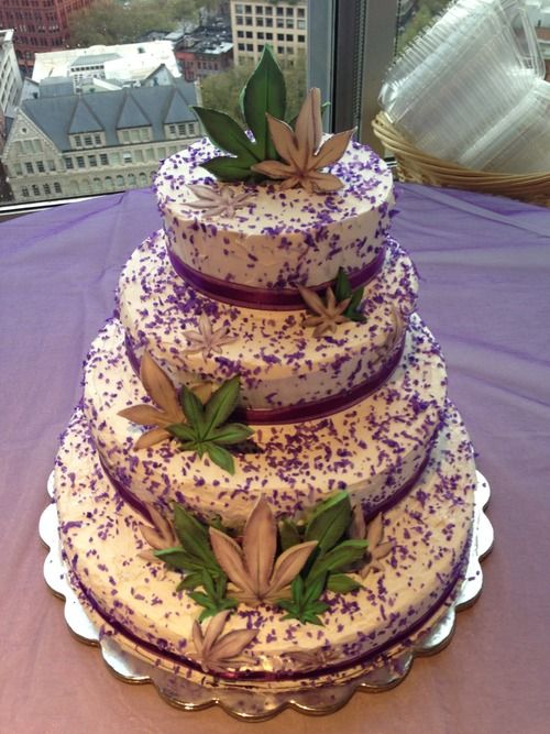 Weed Wedding Cake