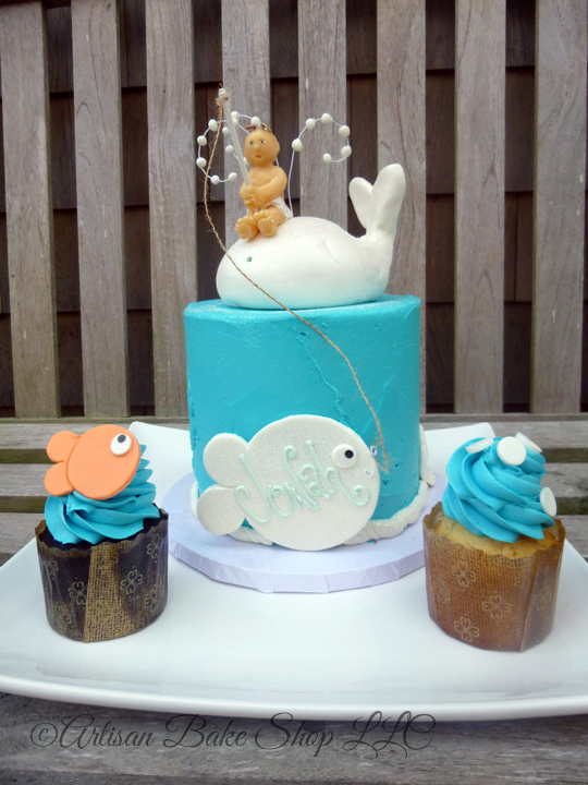 Whale Baby Shower Cupcakes