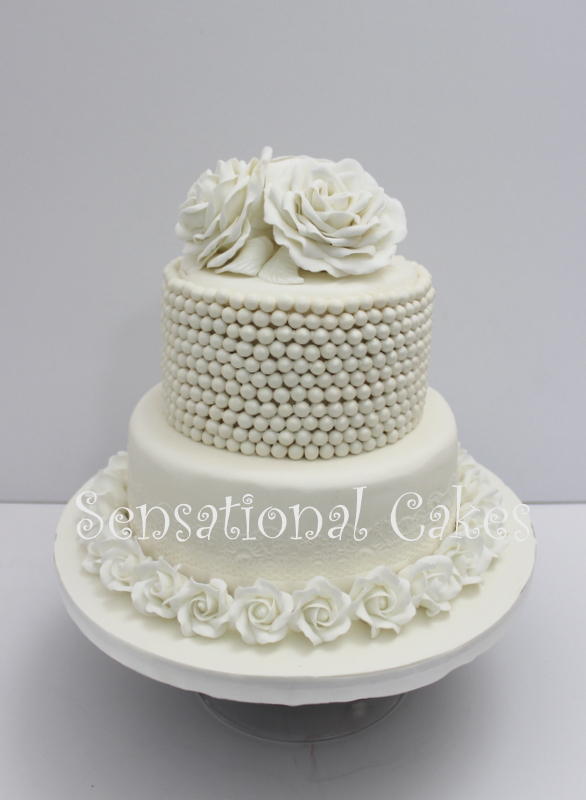 2 Tier Wedding Cake with Red Roses 2 Tier Wedding Cake with Red Roses