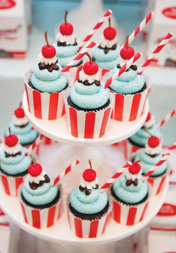 50s Theme Party Cupcakes 50s Theme Party Cupcakes