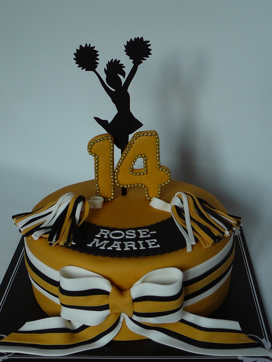 Cheerleading Birthday Cake Cheerleading Birthday Cake