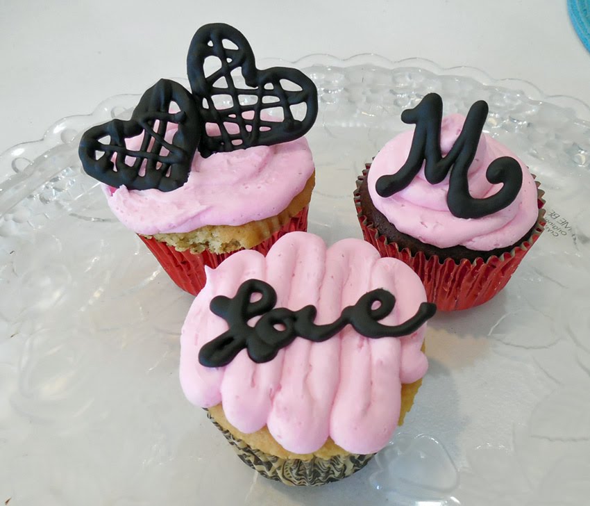 Cupcakes with Chocolate Garnish