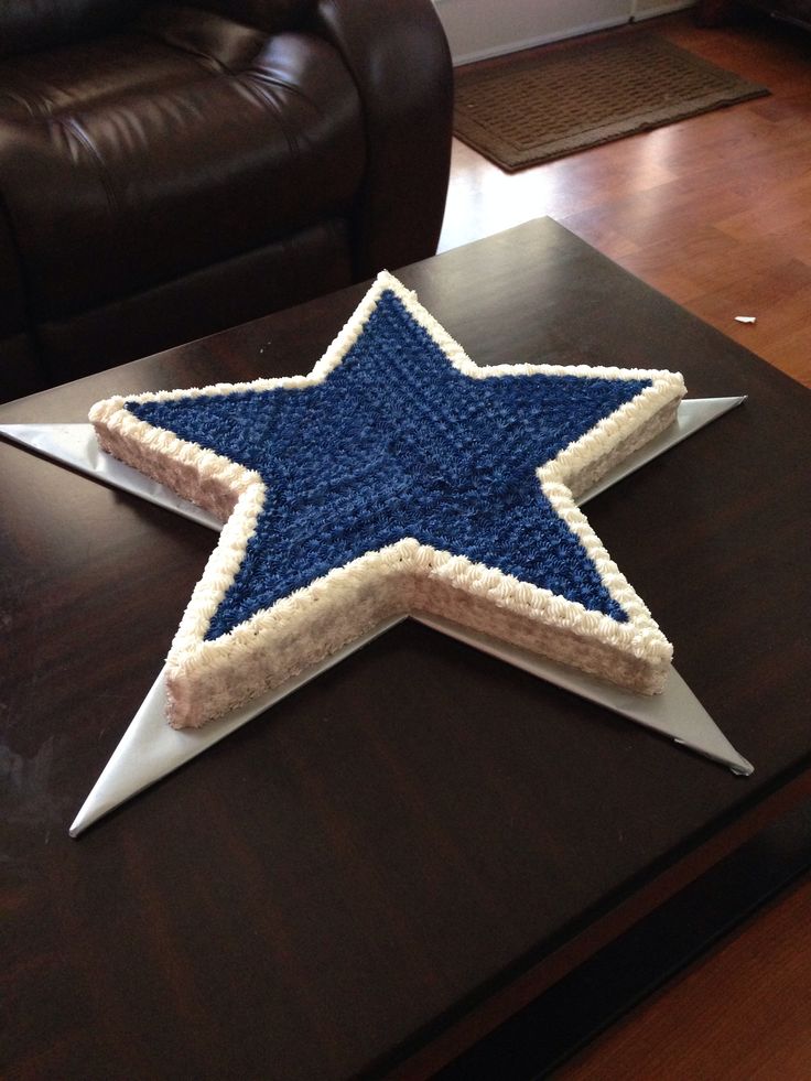 13 Photos of Dallas Cowboys Groomsmen Cakes