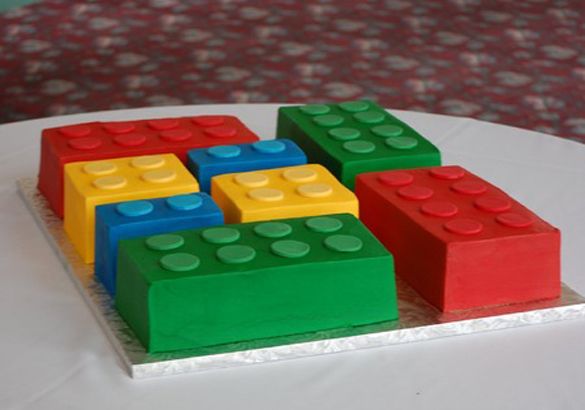Easy LEGO Cake Ideas Easy LEGO Cake Ideas