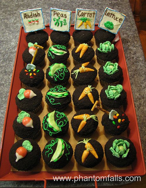 7 Photos of Chocolate Cupcakes With Veggies 7 Photos of Chocolate Cupcakes With Veggies