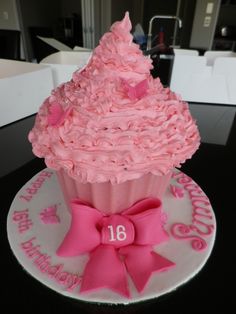 Giant Cupcake Cake