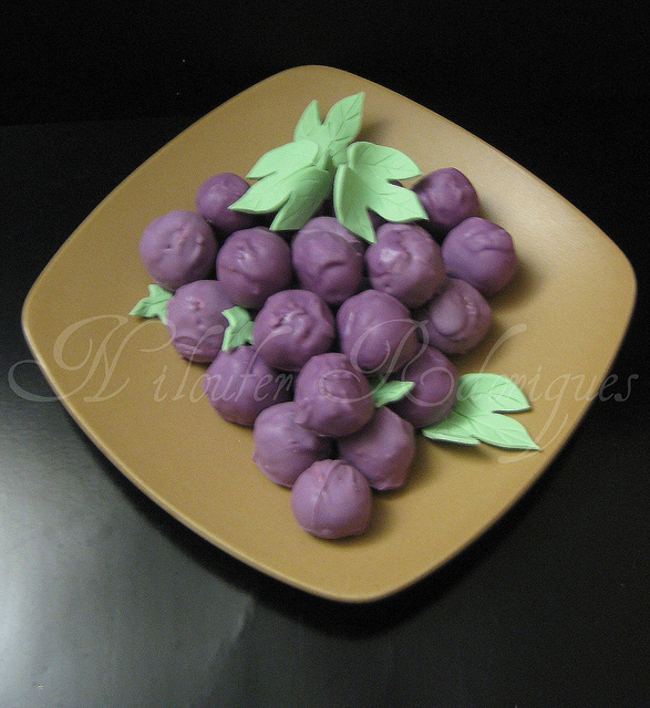 Grape Cake Balls