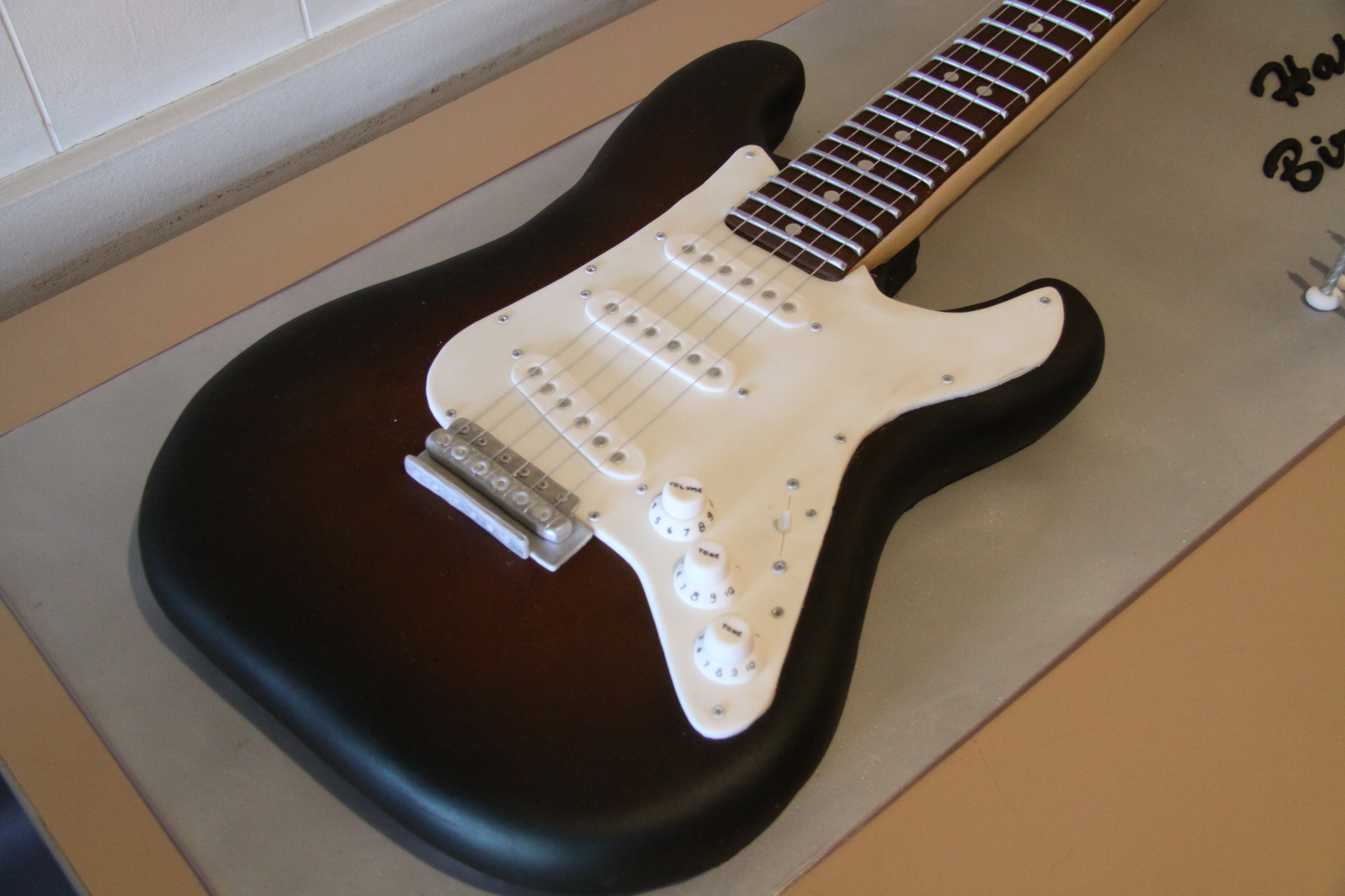 Guitar Birthday Cake Guitar Birthday Cake