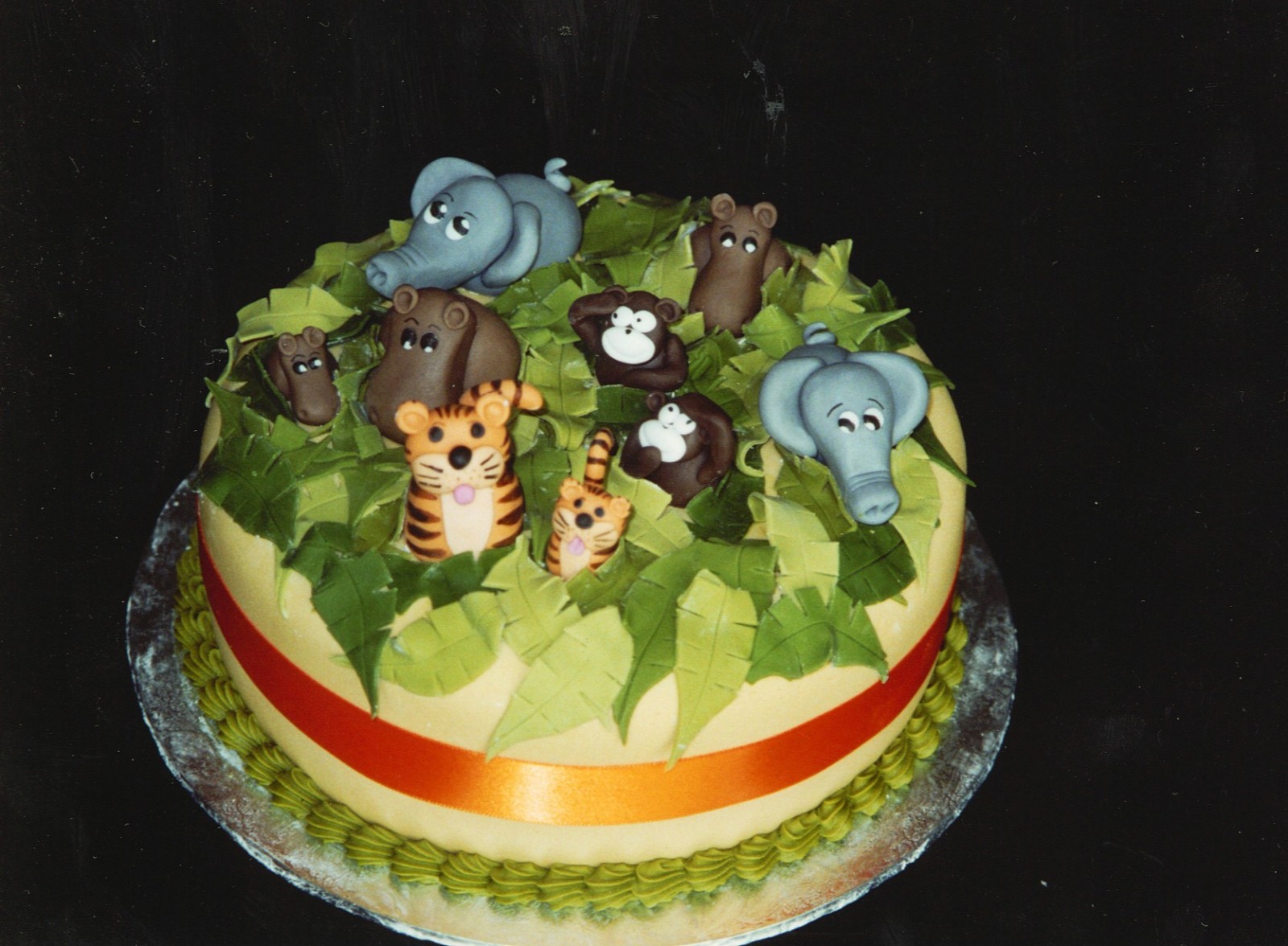 Jungle Animal Theme Birthday Cakes for Boys