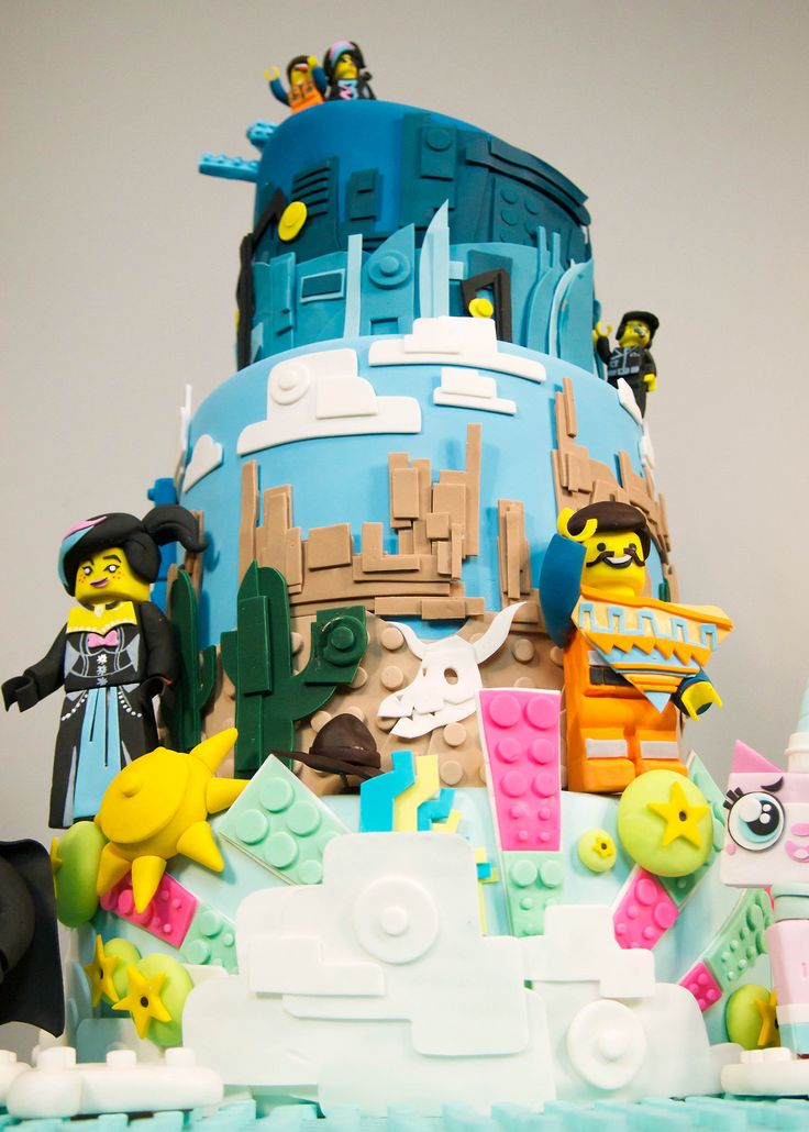 LEGO Movie Cake