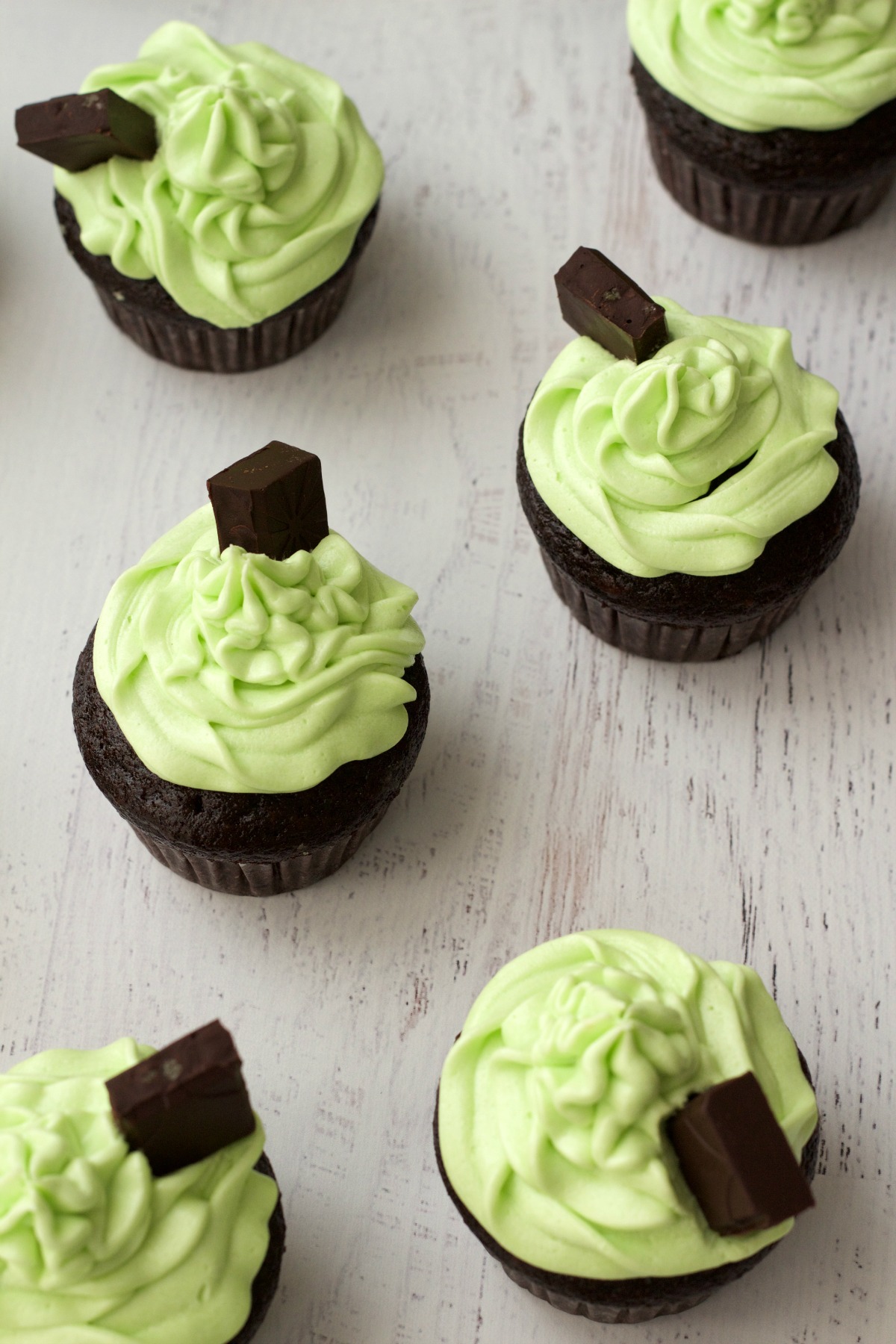 Mint Chocolate Cupcakes with Buttercream Mint Chocolate Cupcakes with Buttercream