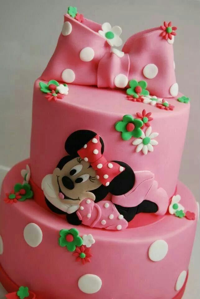 Pink Minnie Mouse Cake
