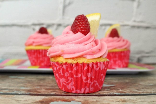 Raspberry Lemonade Cupcakes