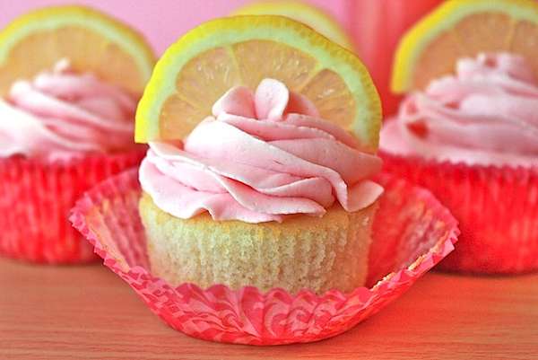 Raspberry Lemonade Cupcakes