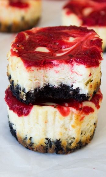 Strawberry Swirl Cheesecake Recipe Strawberry Swirl Cheesecake Recipe