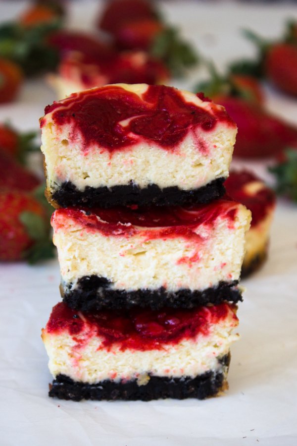 Strawberry Swirl Mini Cheesecakes Strawberry Swirl Mini Cheesecakes