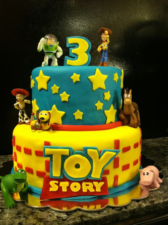 9 Photos of Toy Story Cakes For Boys