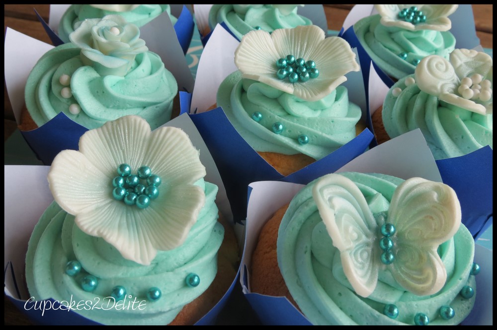 Turquoise Cupcakes with Flowers
