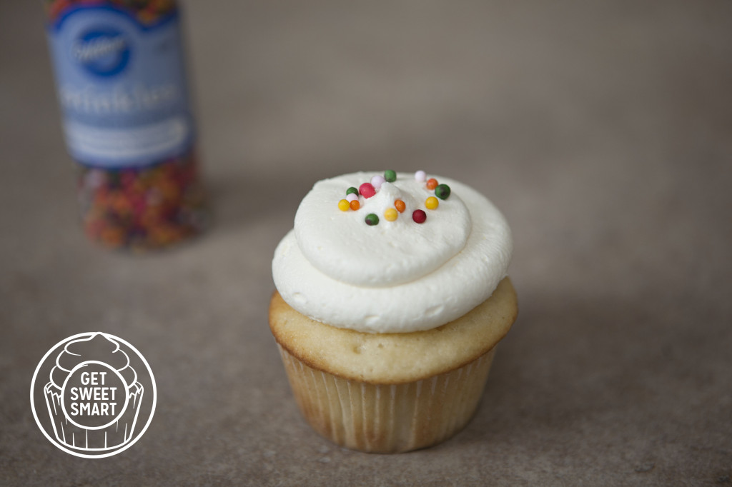 Vanilla Cupcakes with Cream Cheese Frosting