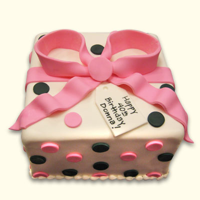 White Cake with Pink Polka Dots White Cake with Pink Polka Dots