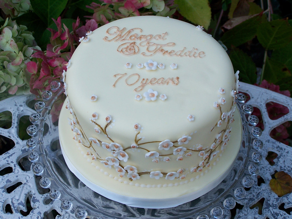 70th Wedding Anniversary Cake