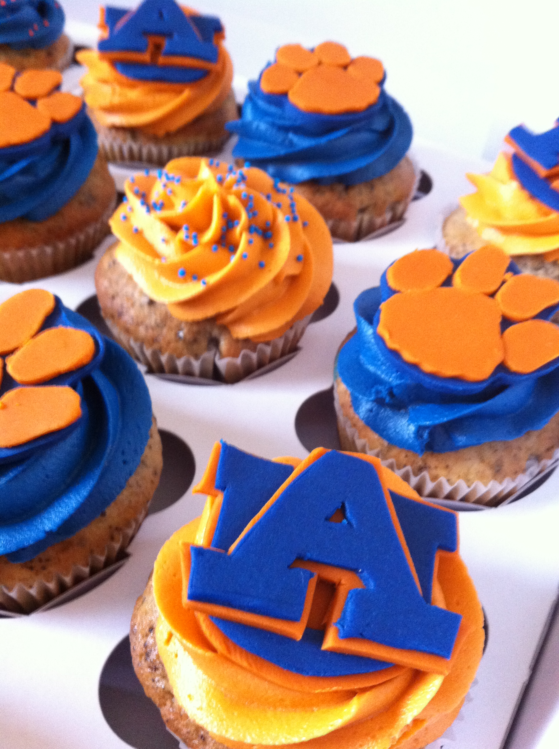 Auburn University Cupcake Cake