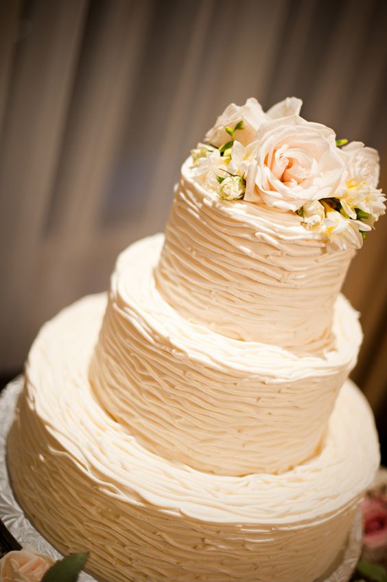 Beautiful Plain White Wedding Cake