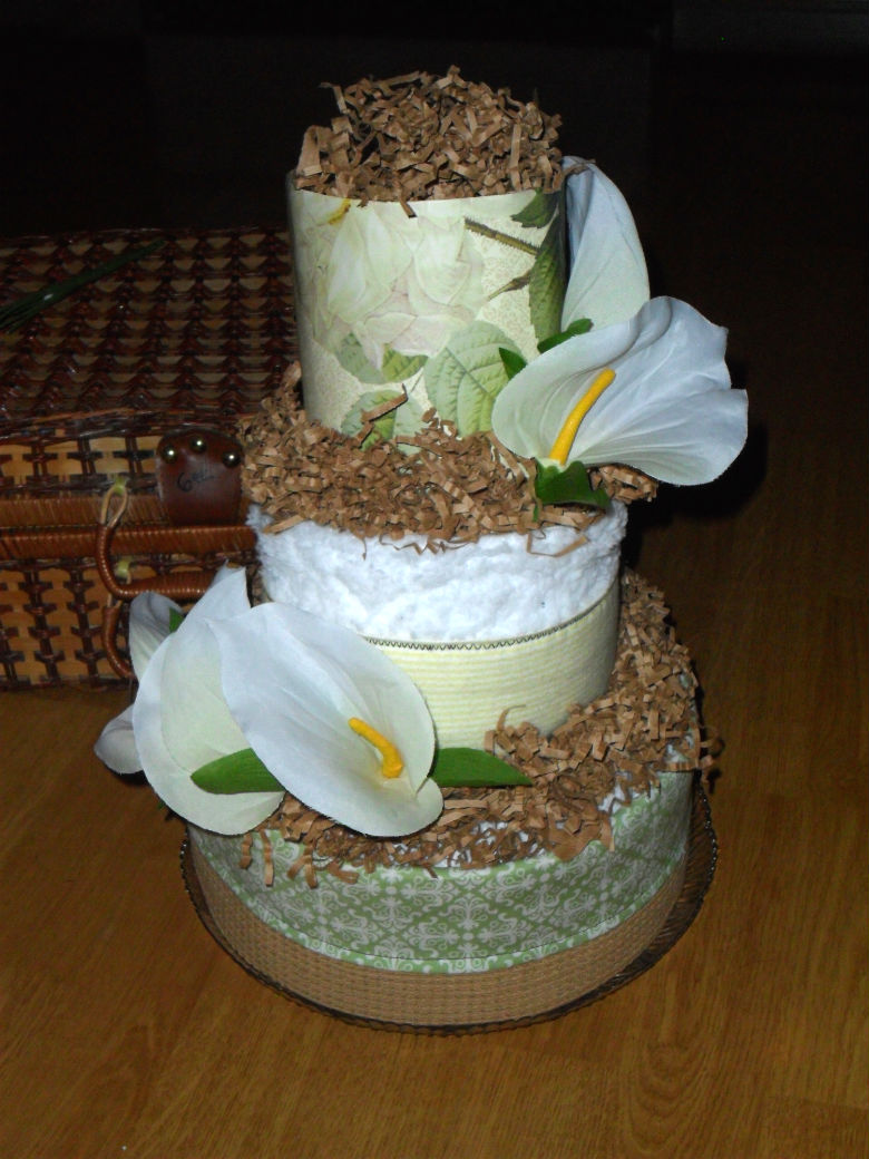 Bee Baby Shower Diaper Cake