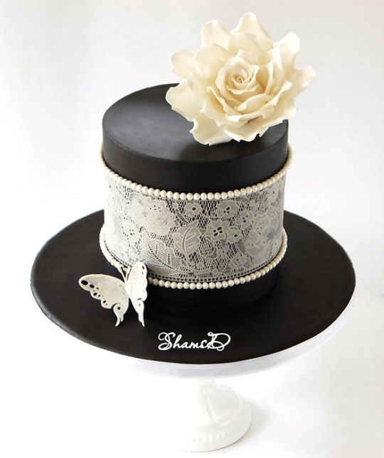 Black and White Lace Cake