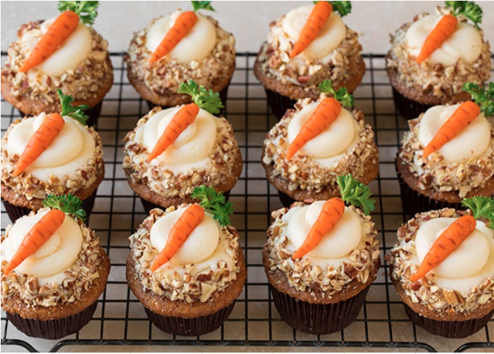 Carrot Cake Cupcakes with Cream Cheese Icing Carrot Cake Cupcakes with Cream Cheese Icing